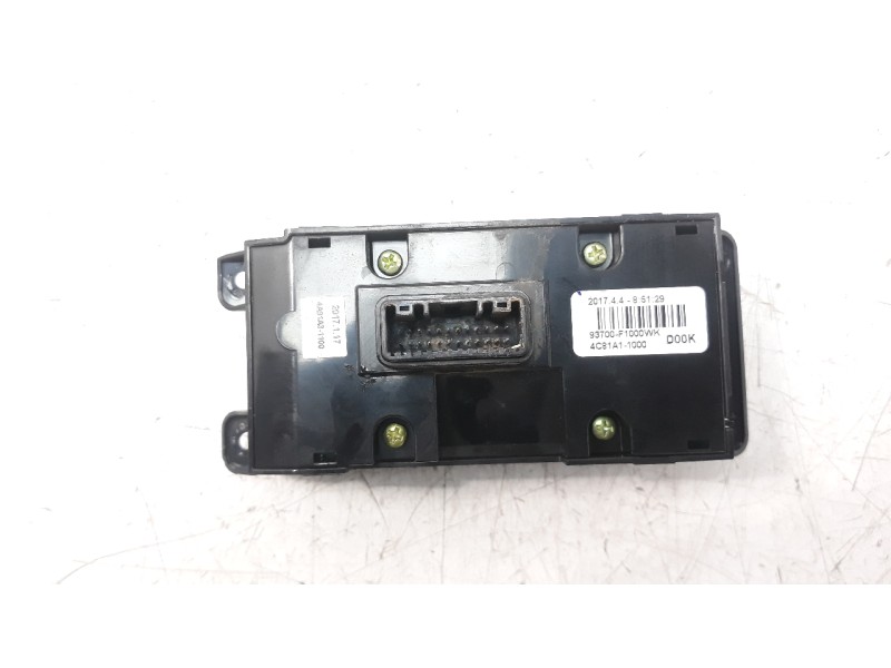 Recambio de mando multifuncion para kia sportage 1.6 cat referencia OEM IAM 93700F1000WK  