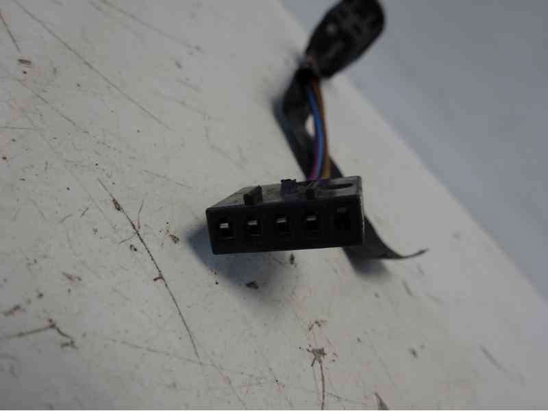 Recambio de mando elevalunas delantero derecho para opel corsa b referencia OEM IAM   