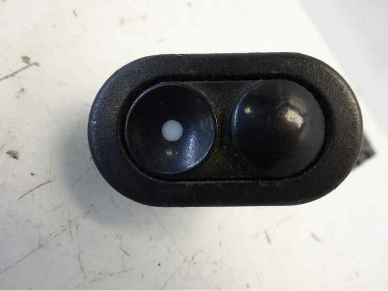 Recambio de mando elevalunas delantero izquierdo para opel corsa b referencia OEM IAM   