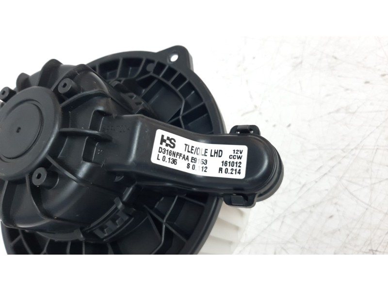 Recambio de ventilador calefaccion para kia sportage 1.7 crdi cat referencia OEM IAM D316NFFAA  
