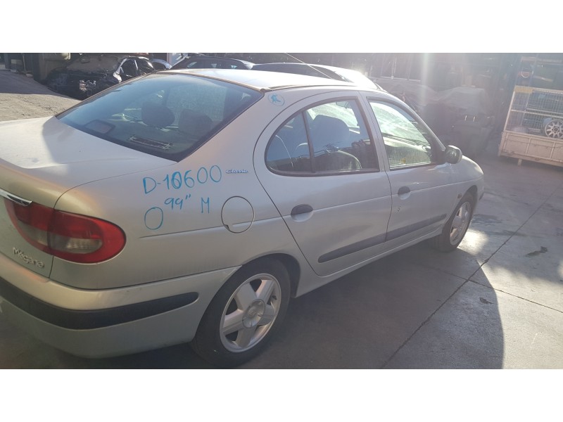 renault megane i classic (la0) del año 1999