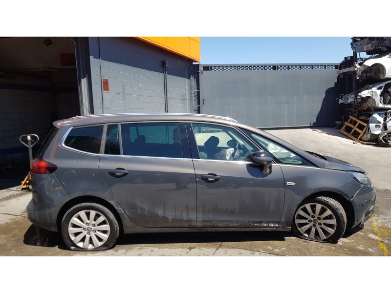 opel zafira tourer del año 2015