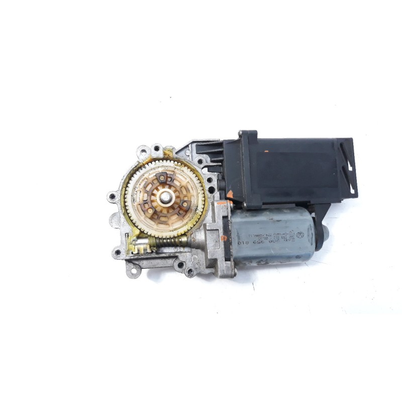 Recambio de motor elevalunas trasero derecho para volkswagen passat berlina (3a2) 1.9 tdi referencia OEM IAM 3A0959810 VN28ARSCM