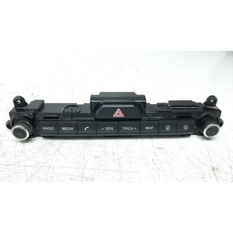 Recambio de warning para kia sportage 1.7 crdi cat referencia OEM IAM D996568020  