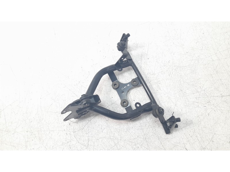 Recambio de araña para honda cb 500f referencia OEM IAM 64220MKPDP0  