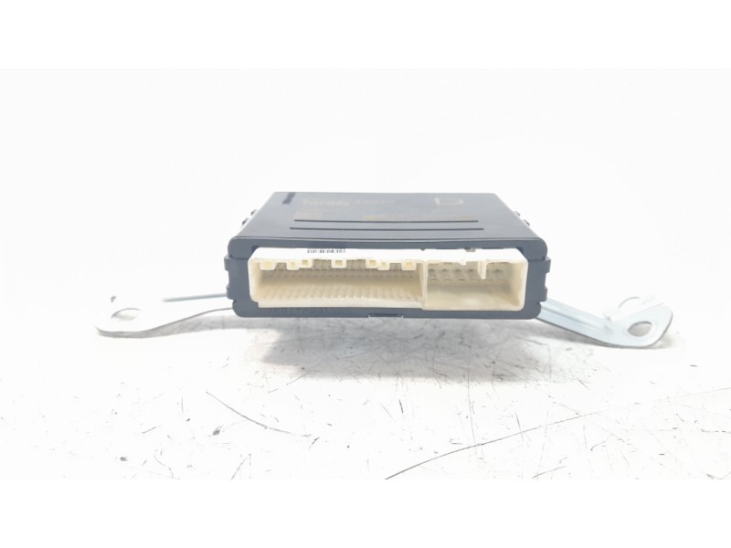 Recambio de modulo electronico para toyota rav4 referencia OEM IAM 8922242090  