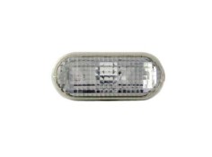 Recambio de piloto lateral izquierdo para ford focus berlina (cap) referencia OEM IAM 1336185 103F10174331 FD3404141