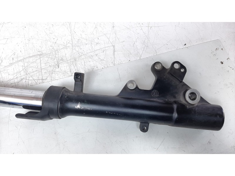 Recambio de horquilla completa para kymco g-dink 125 referencia OEM IAM 53200ACD5E00  