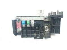 CAJA RELES / FUSIBLES A2465402050 A2465402050 