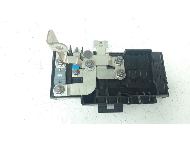 Recambio de caja reles / fusibles para mercedes-benz clase a (w176) 2.1 cdi cat referencia OEM IAM A2465402050  