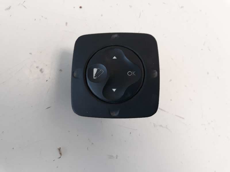 Recambio de interruptor para renault scenic iii 1.9 dci diesel referencia OEM IAM 283950001R  