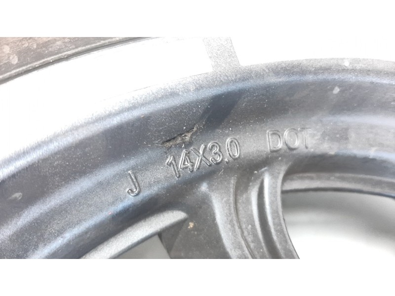 Recambio de llanta para kymco g-dink 125 referencia OEM IAM 44600LEA7305NHA  