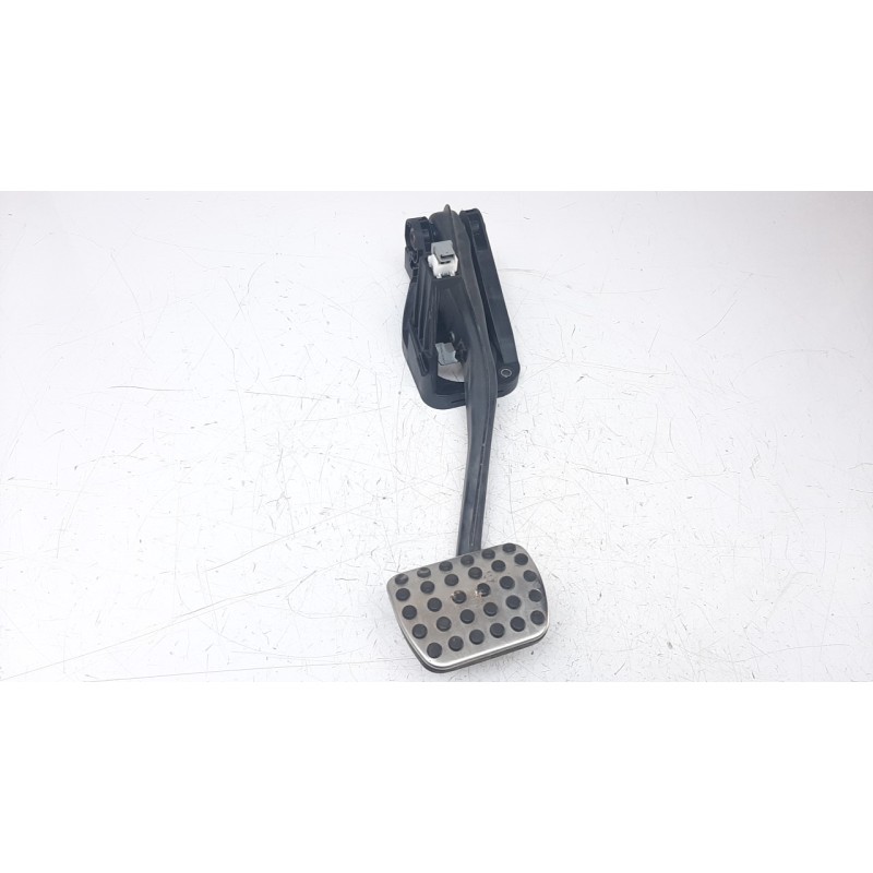 Recambio de pedal freno para mercedes-benz clase a (w176) 2.1 cdi cat referencia OEM IAM A2462900019  