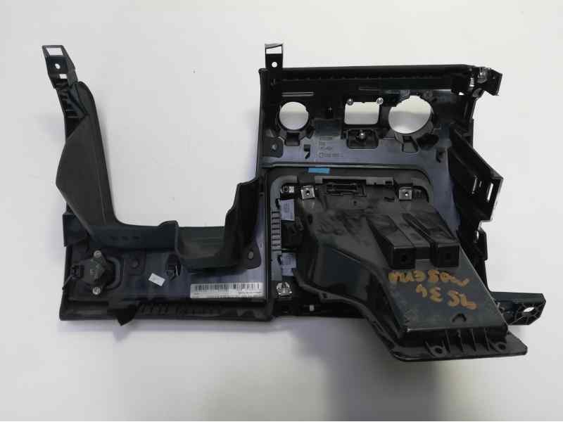 Recambio de guantera para maserati ghibli diesel referencia OEM IAM   