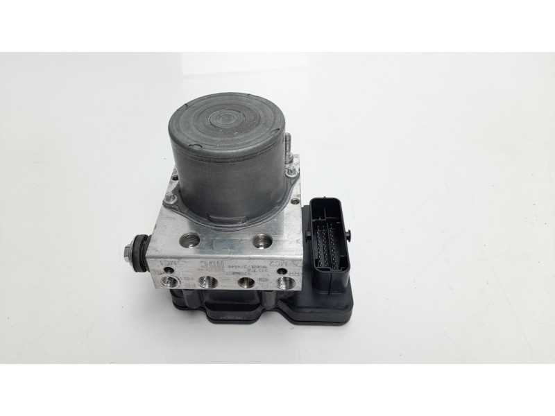 Recambio de abs para adria matrix n 670 sl referencia OEM IAM 00520866070  