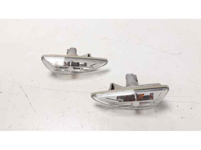 Recambio de piloto lateral izquierdo para hyundai ix35 comfort 2wd referencia OEM IAM 923012S000 923022S000 