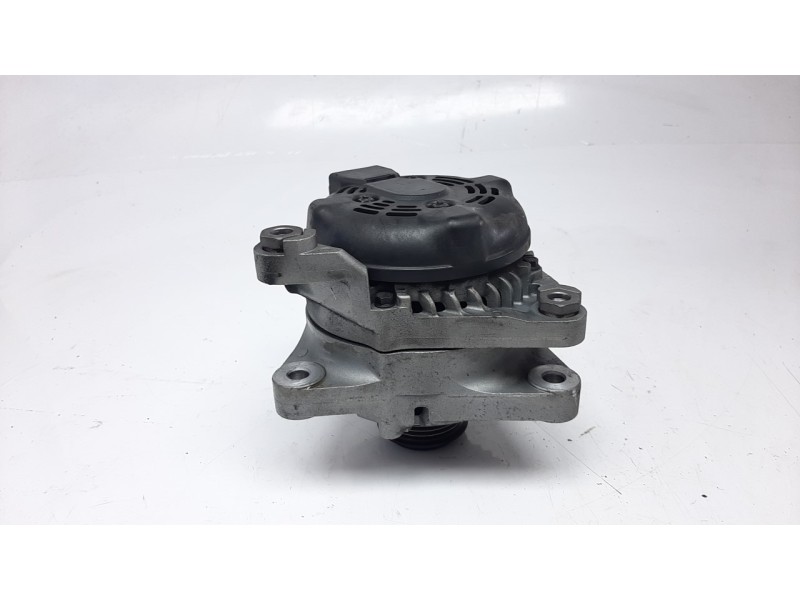 Recambio de alternador para kia stinger (ck) 2.0 tgdi cat referencia OEM IAM 373002CTA0  