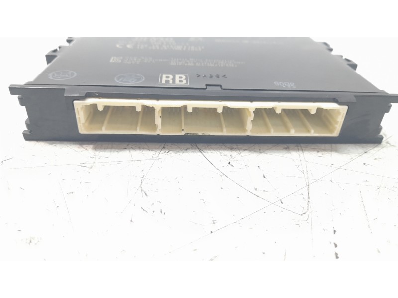 Recambio de modulo electronico para toyota rav4 referencia OEM IAM 8999042091  