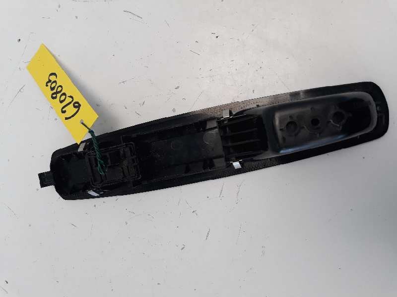 Recambio de mando elevalunas delantero derecho para renault scenic iii 1.9 dci diesel referencia OEM IAM   