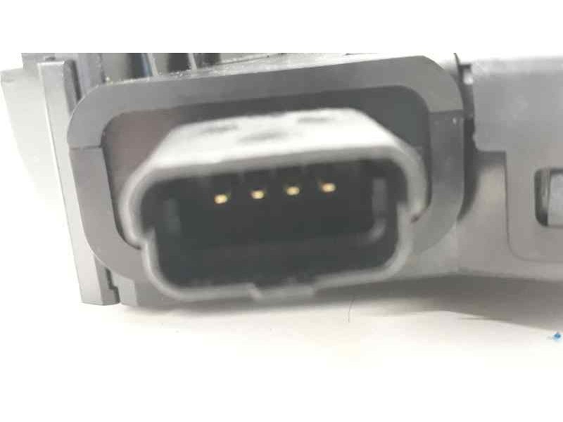 Recambio de cerradura puerta delantera derecha para renault clio iv dynamique referencia OEM IAM 805004945R  