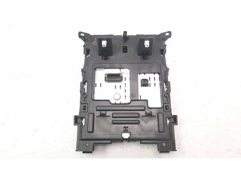 Recambio de sistema navegacion gps para renault megane iv berlina 5p 1.2 tce energy referencia OEM IAM 280906801R  