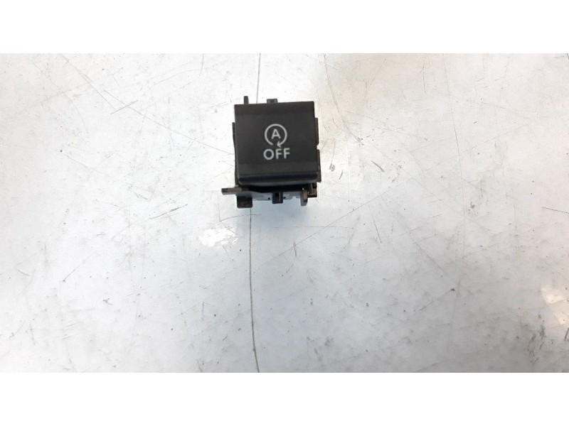 Recambio de interruptor para citroen berlingo furgón driver m referencia OEM IAM 9817027177  