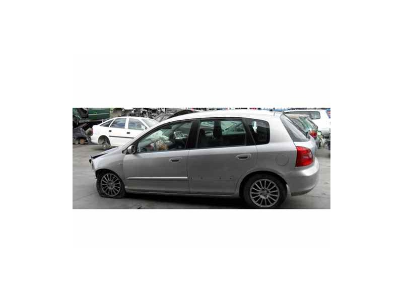 honda civic berlina 3 (ep1/2) del año 2003