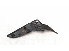 Recambio de moldura para honda cb 650r referencia OEM IAM 83600MKYD50   2