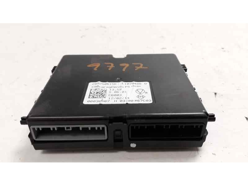 Recambio de modulo electronico para renault clio iv dynamique referencia OEM IAM 285250815R  