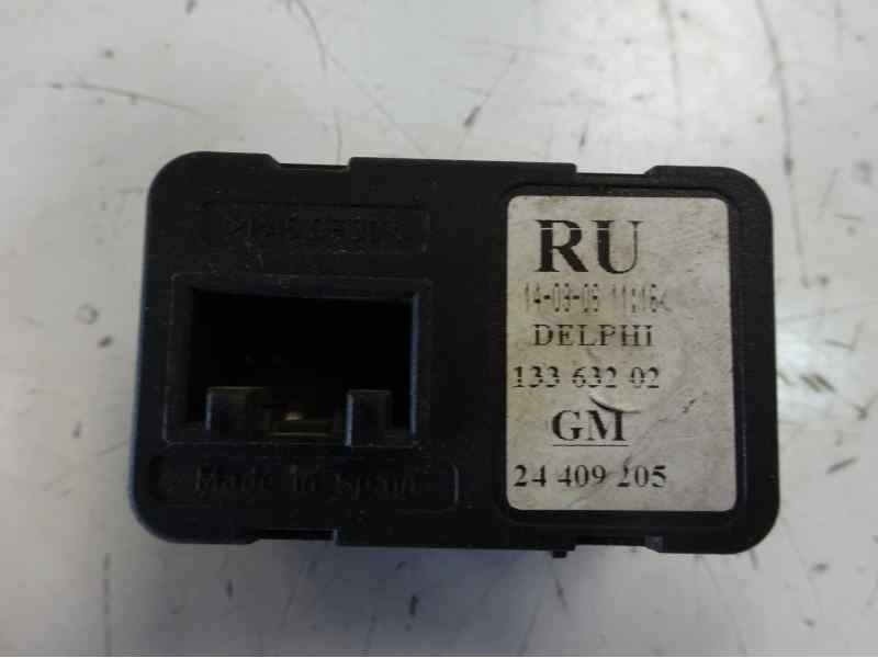Recambio de mando elevalunas delantero izquierdo para opel corsa c referencia OEM IAM 24409205  
