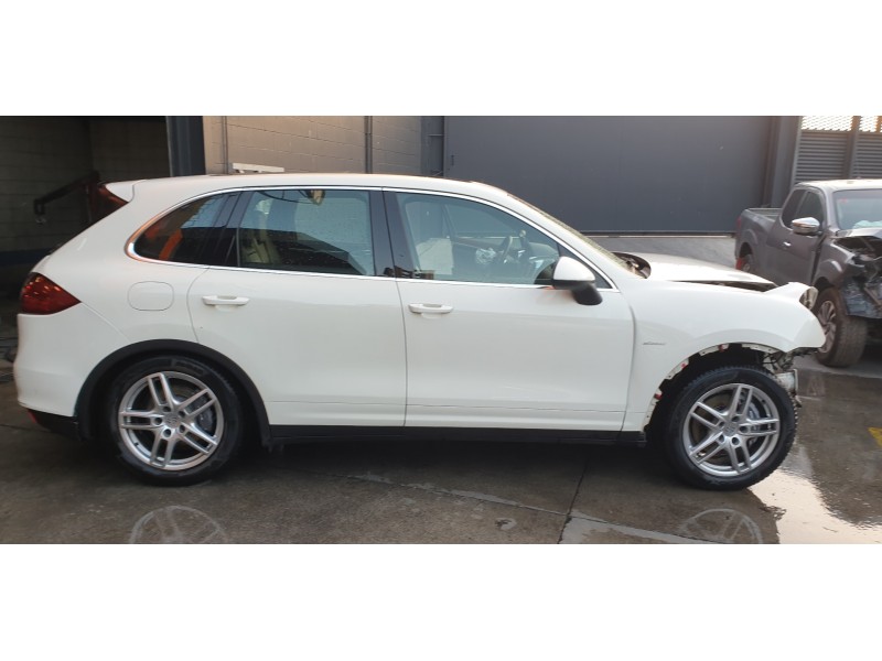porsche cayenne (typ 92aa) del año 2011