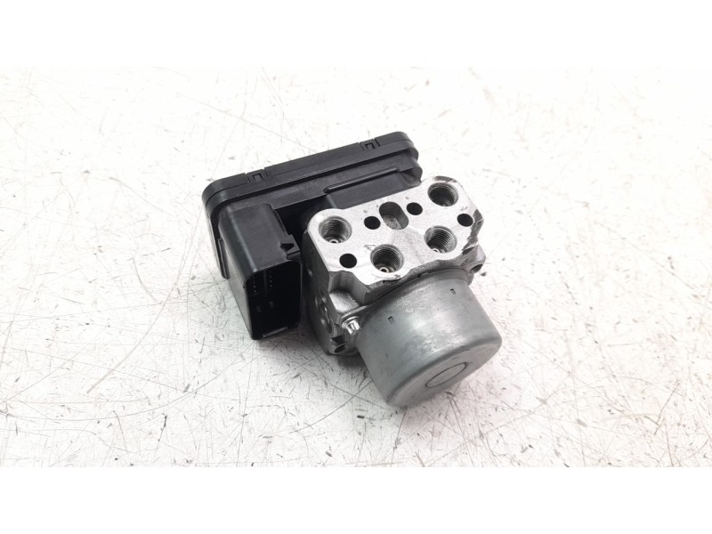 Recambio de abs para honda cb 650r referencia OEM IAM 57110MKND51  