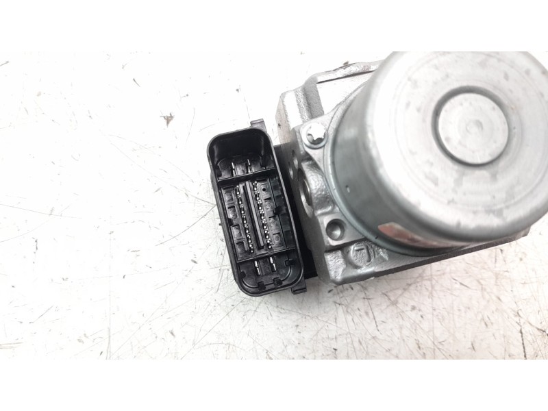 Recambio de abs para honda cb 650r referencia OEM IAM 57110MKND51  