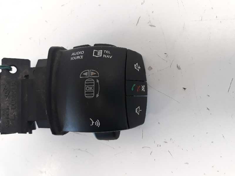 Recambio de mando volante para renault scenic iii 1.9 dci diesel referencia OEM IAM 255520014R  