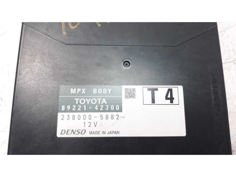 Recambio de modulo electronico para toyota rav 4 referencia OEM IAM 8922142300 2380005882 