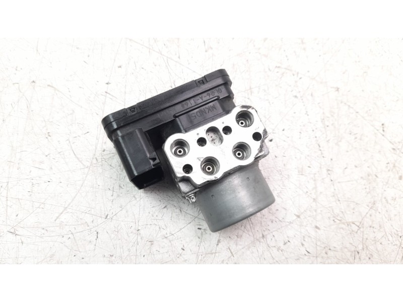 Recambio de abs para honda cb 650r referencia OEM IAM 57110MKND51  
