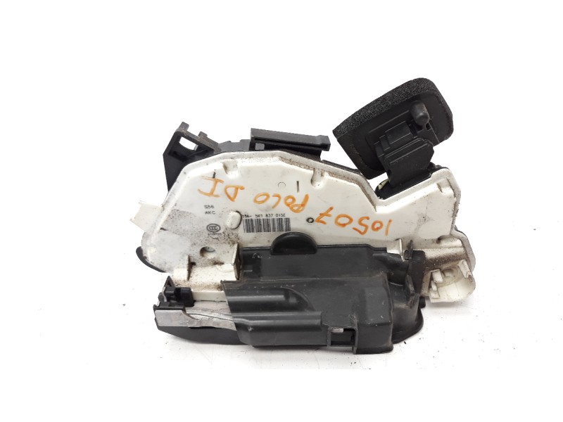 Recambio de cerradura puerta delantera izquierda para volkswagen polo (6c1) advance bluemotion referencia OEM IAM 5K1837015E CRD