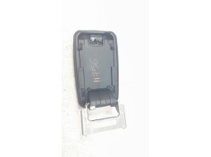 Recambio de apoyabrazos central para toyota corolla (e21) hybrid style referencia OEM IAM 5890502F60C0   2
