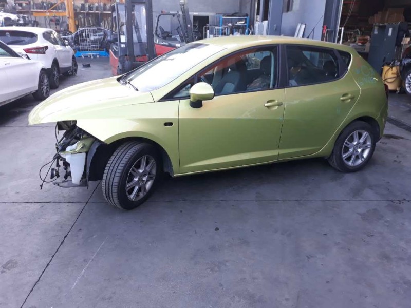 seat ibiza (6j5) del año 2010