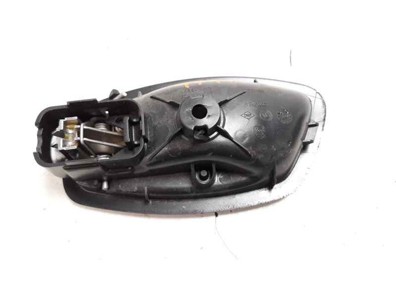 Recambio de maneta interior delantera derecha para renault clio iv dynamique referencia OEM IAM 826720001R  