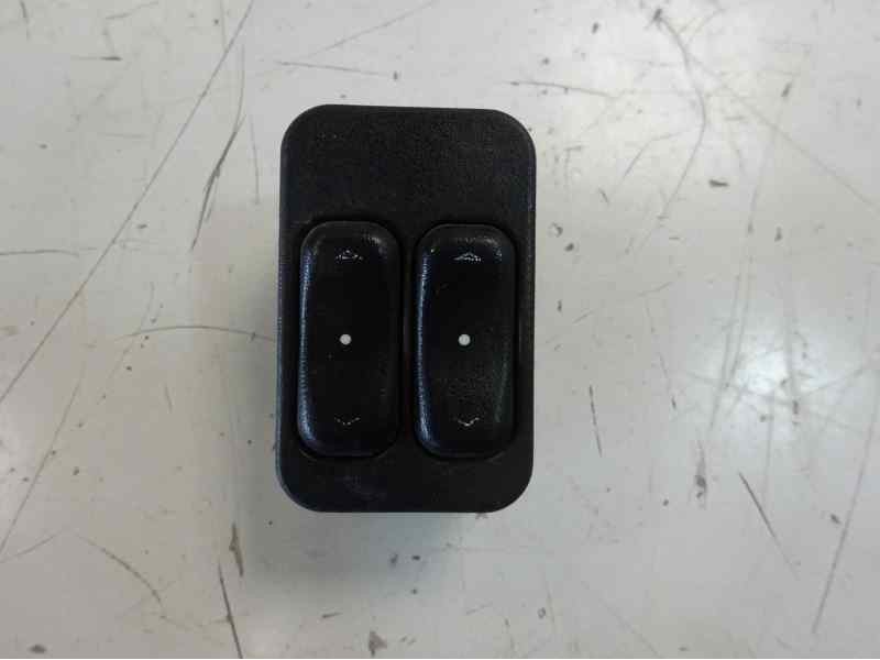 Recambio de mando elevalunas delantero izquierdo para opel corsa c referencia OEM IAM 24409205  