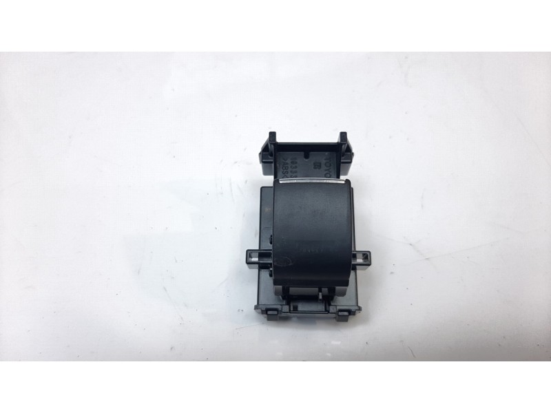 Recambio de mando elevalunas trasero derecho para toyota rav4 hybrid 4x2 advance referencia OEM IAM 193335  