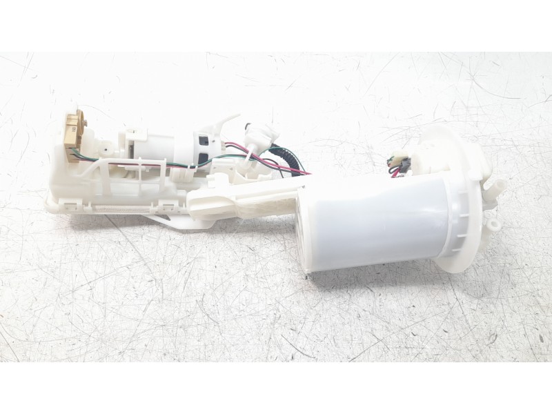 Recambio de bomba combustible para toyota corolla (e21) hybrid style referencia OEM IAM 7702002C21  