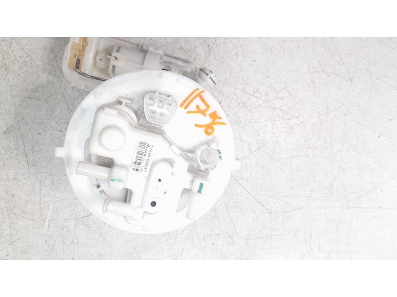 Recambio de bomba combustible para toyota corolla (e21) hybrid style referencia OEM IAM 7702002C21  