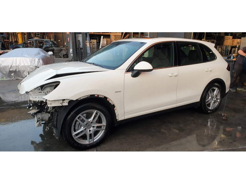porsche cayenne (typ 92aa) del año 2011