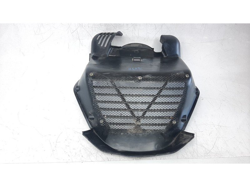 Recambio de moldura para kymco g-dink 125 referencia OEM IAM 64400ACD5E000  