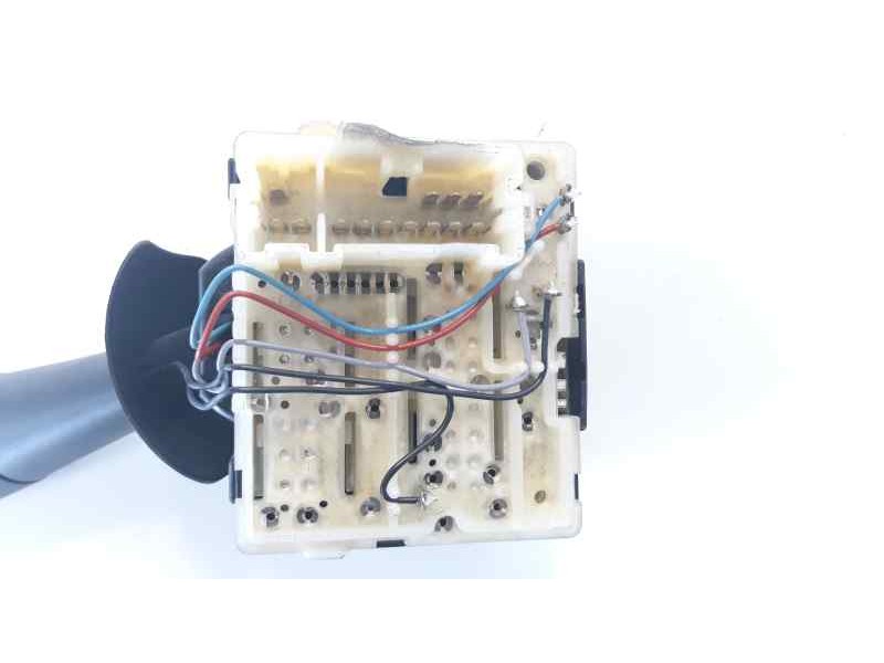 Recambio de mando limpia para renault clio iv dynamique referencia OEM IAM 255675887R  
