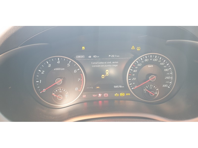Recambio de cuadro instrumentos para kia stinger (ck) 2.0 tgdi cat referencia OEM IAM 94003J5310  