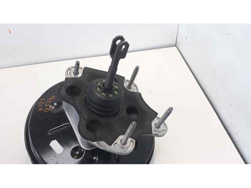 Recambio de servofreno para renault clio iv dynamique referencia OEM IAM 472104788R  