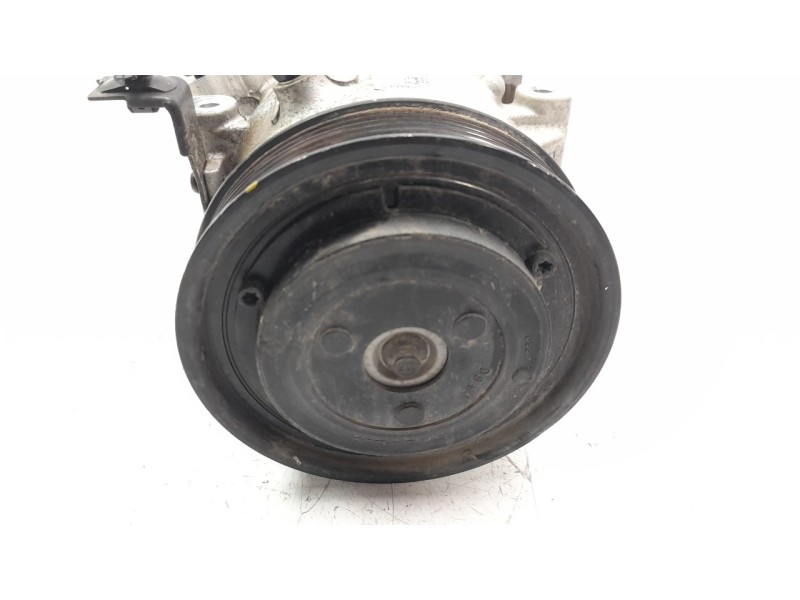 Recambio de compresor aire acondicionado para kia sportage 1.6 cat referencia OEM IAM 97701D7300 F500NFFAA03 